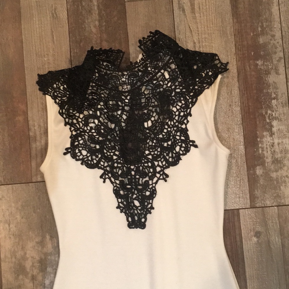 Windsor Dress - Picture 2 of 3